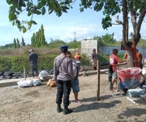 Jajaran Satpolairud Polresta Banyuwangi Jajaran Polda Jawa Timur dan Binmas Melaksanakan Kegiatan Patroli di Perairan Kawasan Pesisir Pantai Meneng 3 IMG 20251024 WA0049 1