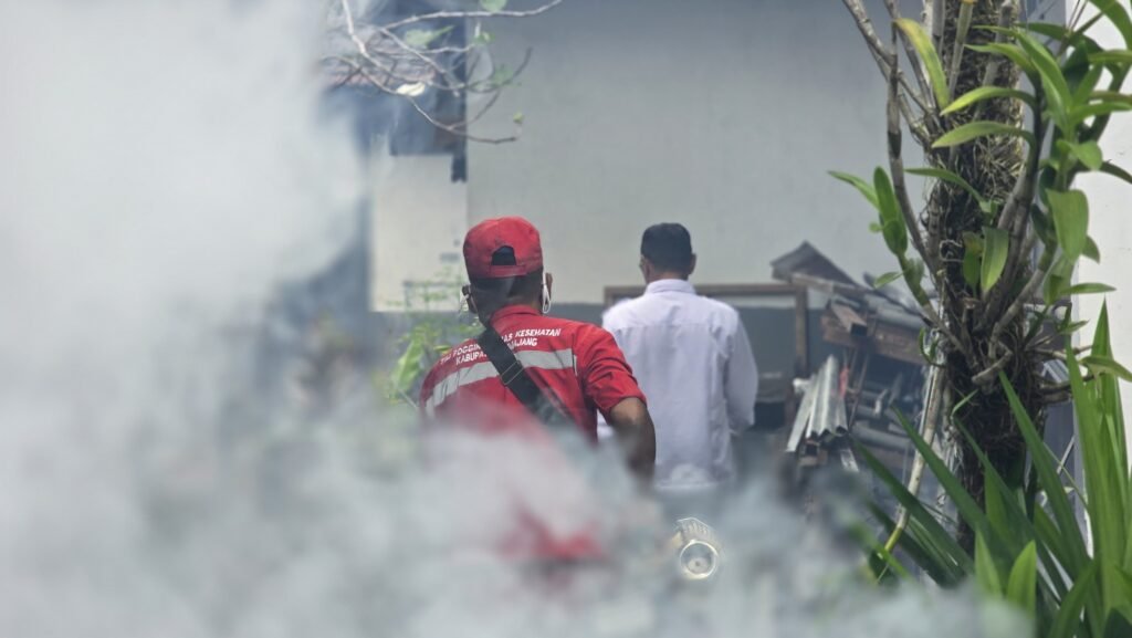 Lapas Lumajang Sigap Cegah DBD melalui Fogging dan Koordinasi dengan Dinkes 2 IMG 20251110 WA0055