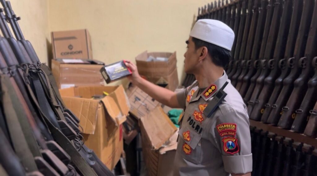 Pastikan Keamanan dan Kesiapsiagaan, Kapolresta Banyuwangi Cek Rutan, Senpi, dan Peralatan Dinas 2 IMG 20260124 WA0002