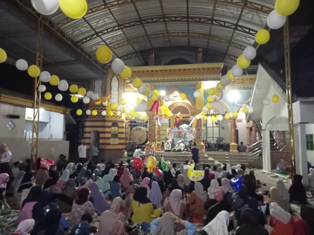 Masjid Istiqlal Randuagung Gelar Santunan 60 Anak Yatim, Wujud Kepedulian Sosial yang Terus Berlanjut 2 IMG 20260711 WA0168