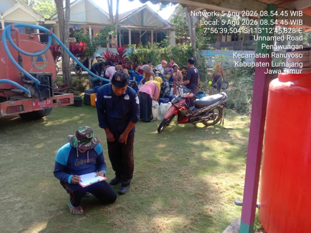 BPBD Lumajang Distribusikan Air Bersih ke Enam Desa Terdampak Kekeringan 2 IMG 20260805 WA0098