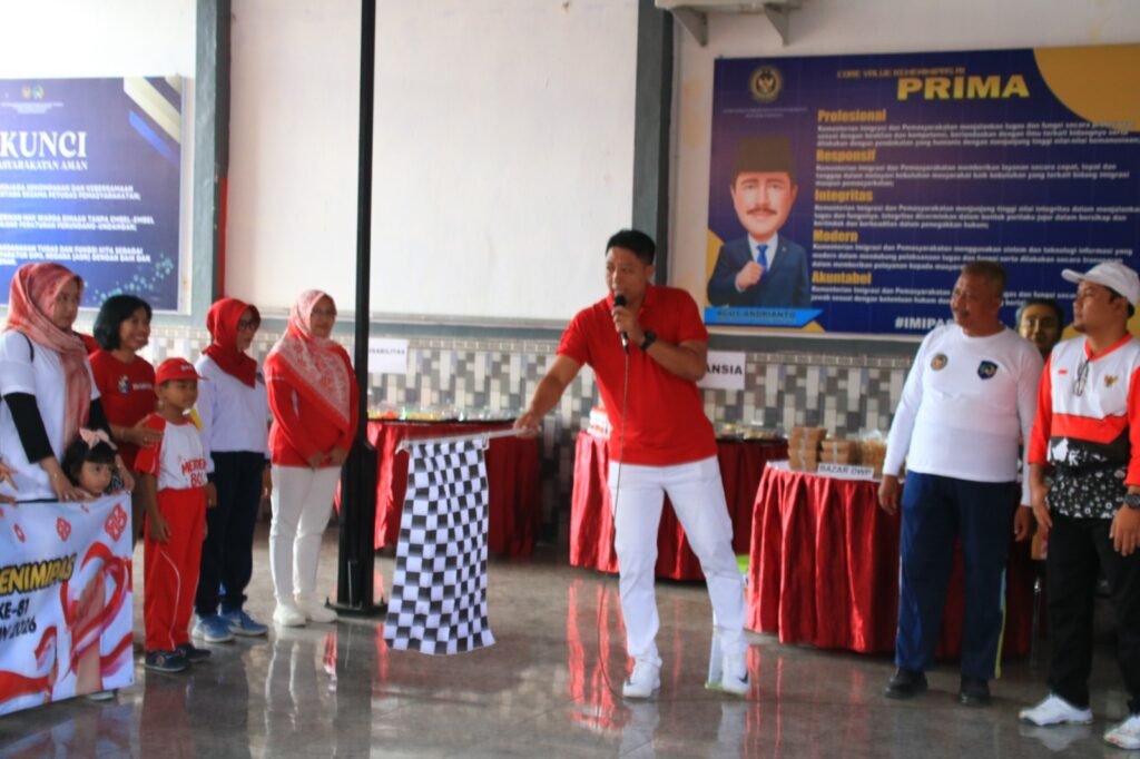 Eratkan Silaturahmi, Lapas Banyuwangi Gelar Funwalk Keluarga Sambut HUT RI ke-81 5 IMG 20260808 WA0011