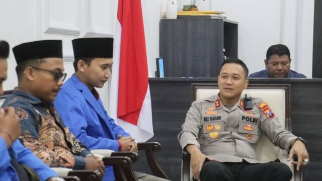 Kapolres Lumajang Terima Audiensi PMII, Ajak Mahasiswa Tangkal Hoaks dan Jaga Kamtibmas 2 IMG 20260820 WA0114