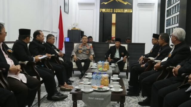 Kapolres Lumajang dan FKUB Perkuat Sinergi Jaga Kerukunan Antarumat Beragama 2 IMG 20260820 WA0116