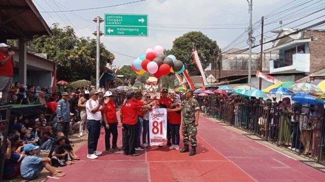 Meriah, Ribuan Warga Padati Karnaval HUT ke-81 RI se-Kecamatan Randuagung Lumajang 2 IMG 20260822 WA0145