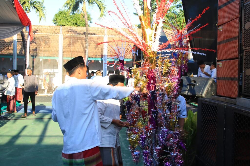 Meriahkan Maulid Nabi dengan Tradisi Ndag-Ndogan, Warga Binaan Lapas Banyuwangi Diajak Meneladani Akhlak Rasulullah 4 IMG 20260831 WA0052