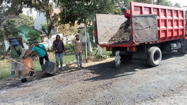 PG Jatiroto Respons Keluhan Warga soal Jalan Diponegoro, Siap Koordinasi Perbaikan 2 IMG 20260906 WA0010