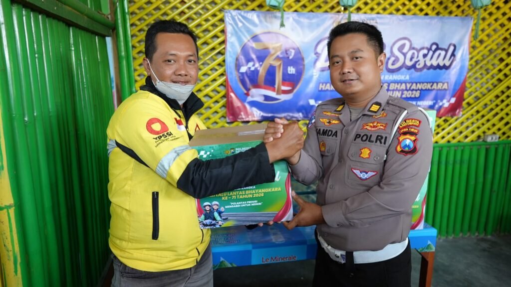 Semarak Hari Lalu Lintas Bhayangkara ke-71: Satlantas Polresta Banyuwangi Rangkul Ojol, Dari Layanan Kesehatan hingga Keselamatan di Jalan Raya 3 IMG 20260917 WA0028