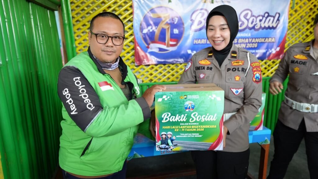 Semarak Hari Lalu Lintas Bhayangkara ke-71: Satlantas Polresta Banyuwangi Rangkul Ojol, Dari Layanan Kesehatan hingga Keselamatan di Jalan Raya 2 IMG 20260917 WA0030