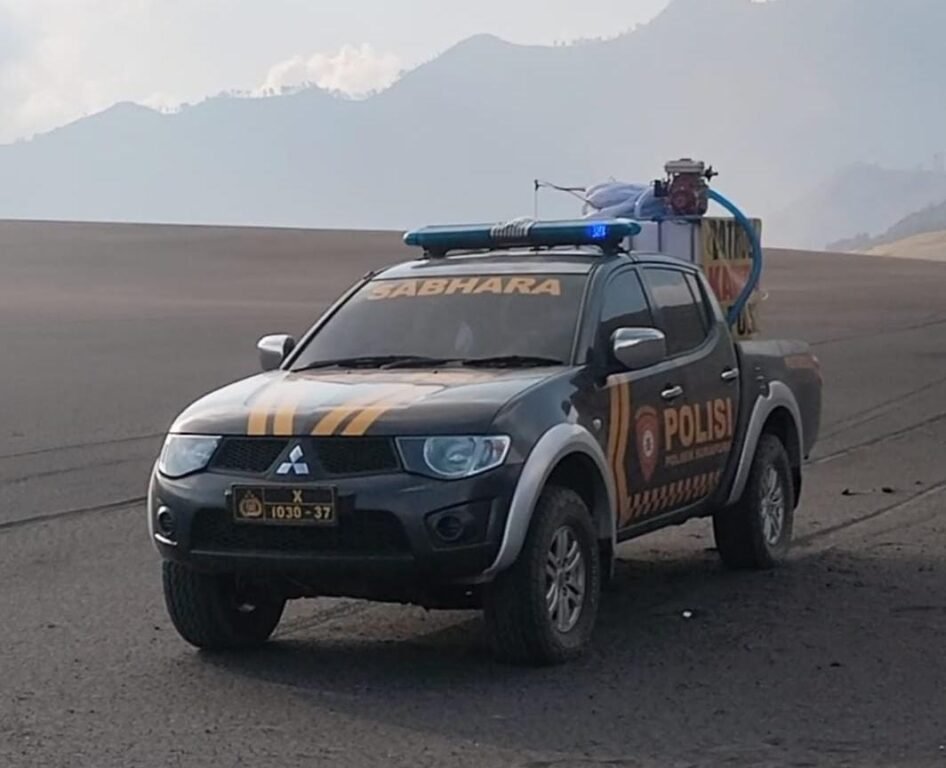 Cegah Karhutla, Polres Probolinggo Intensifkan Patroli di Kawasan Wisata Gunung Bromo 3 IMG 20260922 WA0005