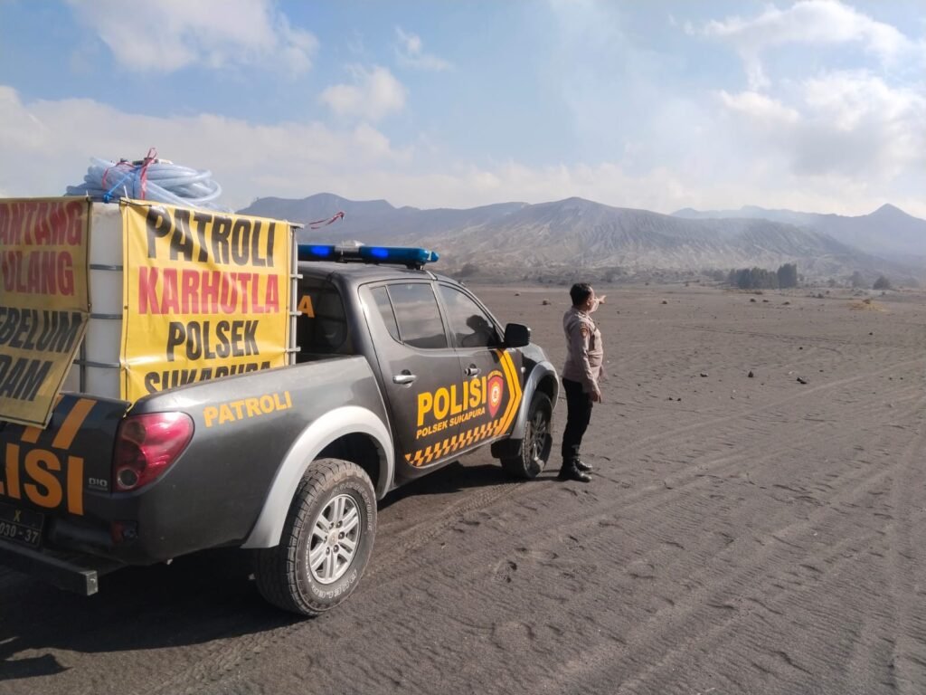 Cegah Karhutla, Polres Probolinggo Intensifkan Patroli di Kawasan Wisata Gunung Bromo 2 IMG 20260922 WA0006