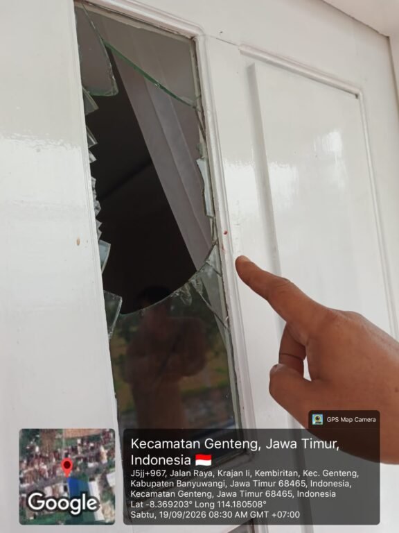 Masuk Lewat Tiang Listrik, Pencurian Toko-Salon di Genteng Terungkap Kurang dari 24 Jam 5 IMG 20260922 WA0029 1