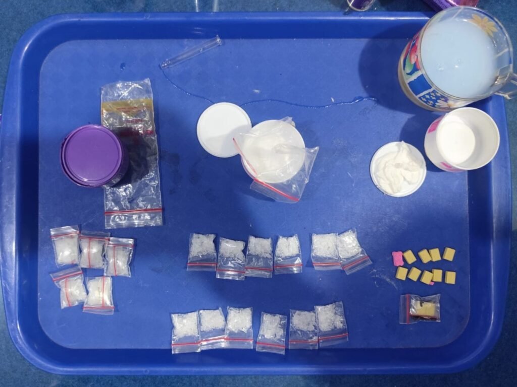 Simpan Sabu di Wadah Skincare, Upaya Penyelundupan Barang Haram ke Lapas Banyuwangi Digagalkan 2 IMG 20261015 WA0233